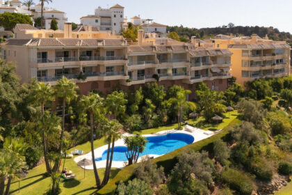 9aaae3d945c42f804a48bb8483585e95 - 1