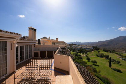 9aaae3d945c42f804a48bb8483585e95 - 19