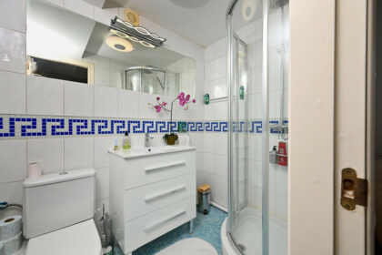 9aaae3d945c42f804a48bb8483585e95 - 22