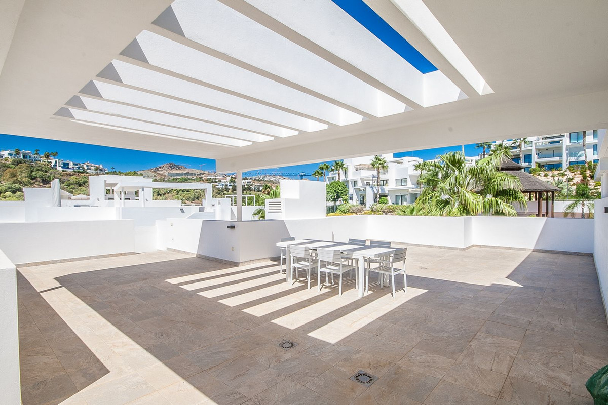 9ab20969a2f4de0ceedeff990747a402 - 16