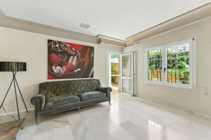 9b1510b6c83ae07038d9cafcf246685b - 29