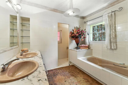 9b1510b6c83ae07038d9cafcf246685b - 33