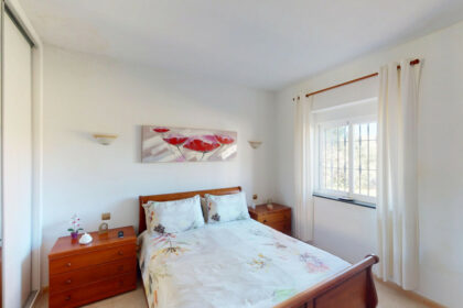 9b6660cea3f81aaa45db616b7f083aff - 10