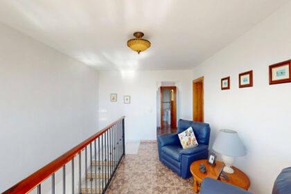 9b6660cea3f81aaa45db616b7f083aff - 13