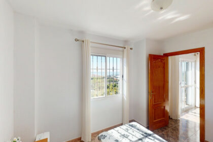 9b6660cea3f81aaa45db616b7f083aff - 22