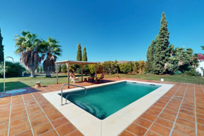 9b6660cea3f81aaa45db616b7f083aff - 3