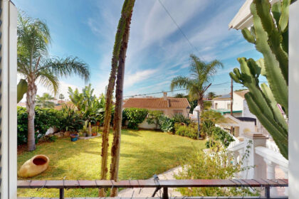 9b812929296d2785b38d78ea93ee61b5 - 11