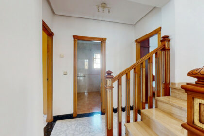 9b812929296d2785b38d78ea93ee61b5 - 18