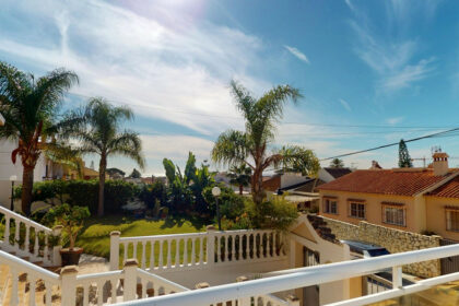 9b812929296d2785b38d78ea93ee61b5 - 2