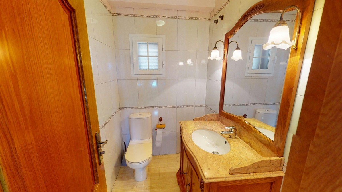 9b812929296d2785b38d78ea93ee61b5 - 39