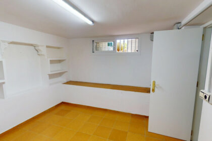 9b812929296d2785b38d78ea93ee61b5 - 42