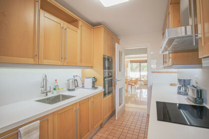 9cd8b32b570db367fa28d9eb23c4c54d - 39