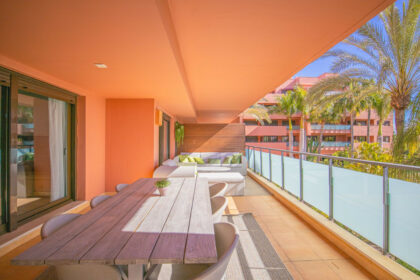 9cd8b32b570db367fa28d9eb23c4c54d - 50