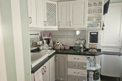 9d30db5ceaeecfee7905bea7b19f4fe9 - 13