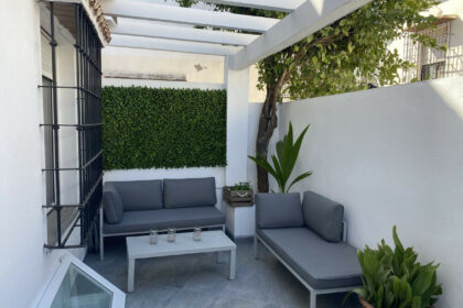 9d47ffcb201cbb96d33c22d697f9890a - 1