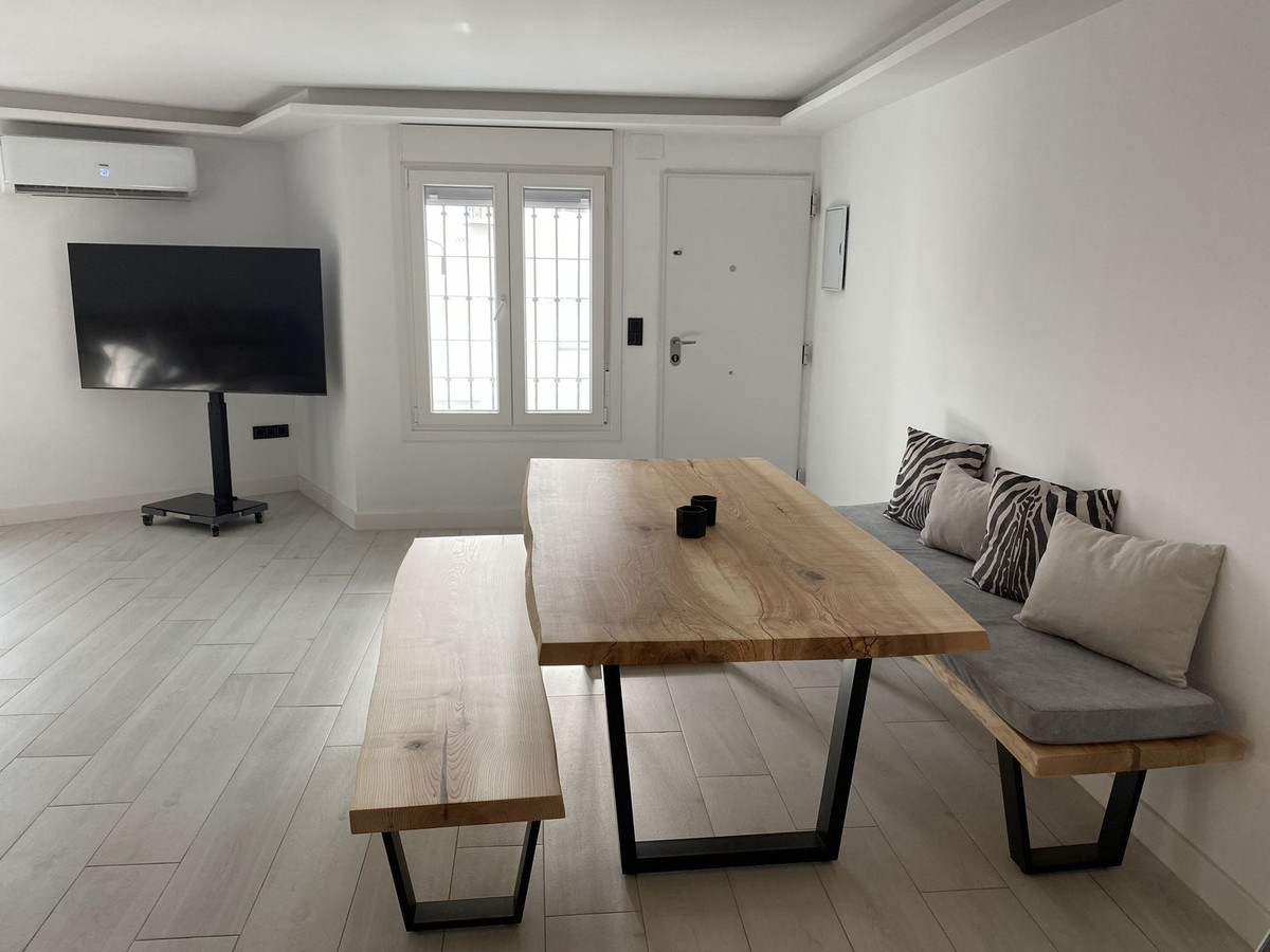 9d47ffcb201cbb96d33c22d697f9890a - 3