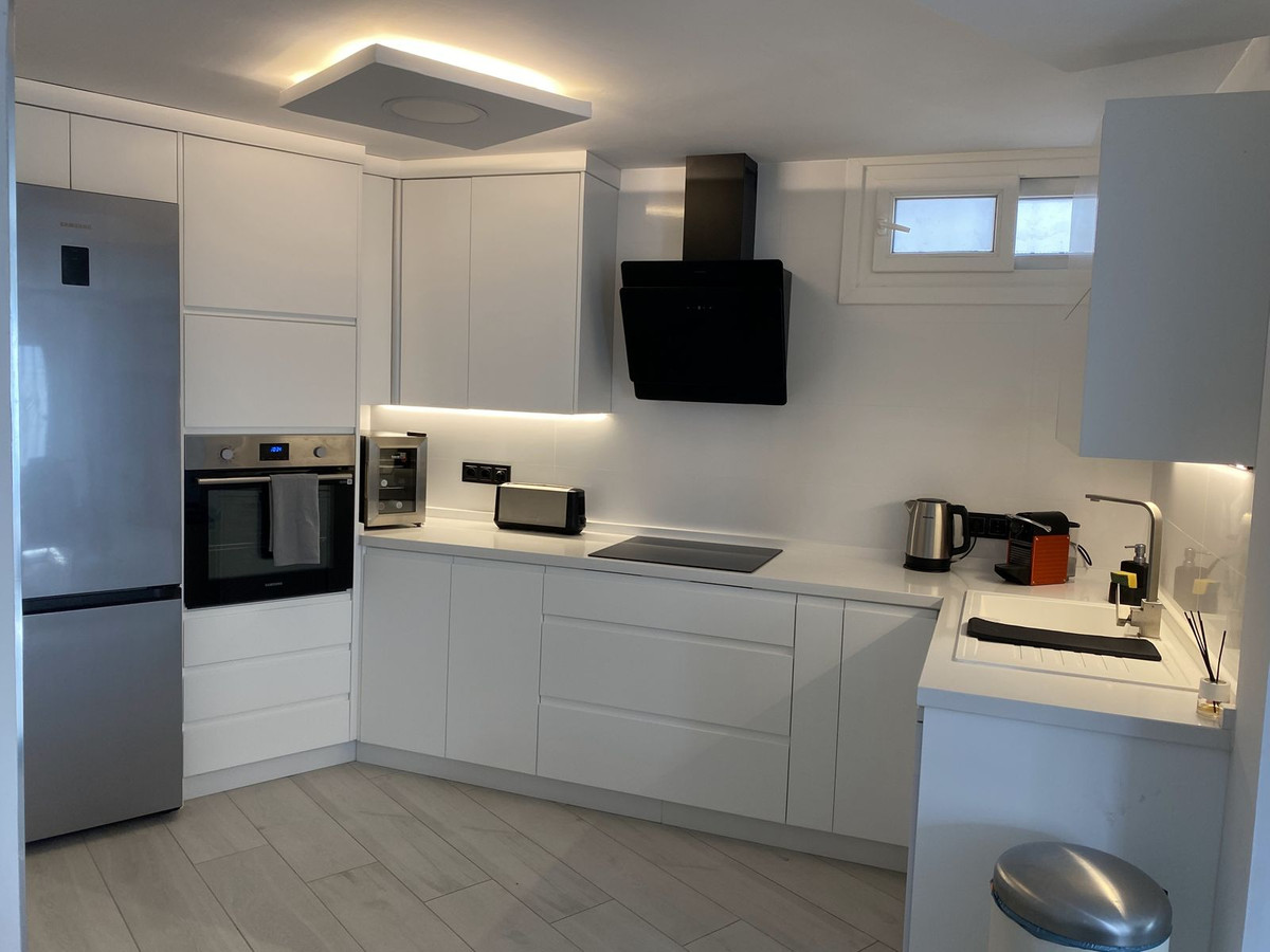 9d47ffcb201cbb96d33c22d697f9890a - 6