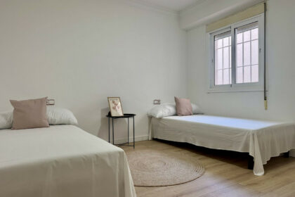 9d513eae2fb262397eadbcb019ec349b - 13