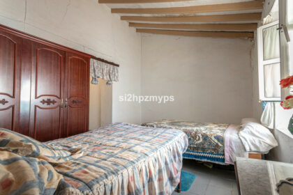 9da951c1acaa908a68f29187b05af754 - 18