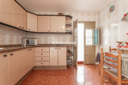 9da951c1acaa908a68f29187b05af754 - 5