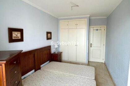 9e1dd4ac0441150cad8a4424bb56ca6a - 15