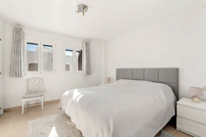 9e93091014078ff55b3e2fdf98743506 - 8