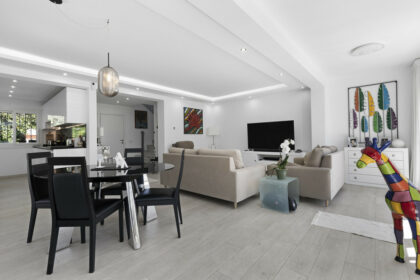 9ee63927d4ee2946ca167898e0362de1 - 10