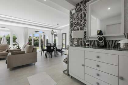 9ee63927d4ee2946ca167898e0362de1 - 13