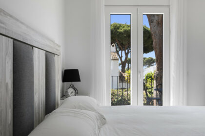 9ee63927d4ee2946ca167898e0362de1 - 21