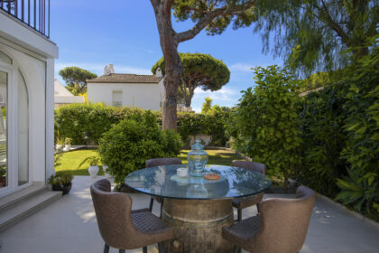 9ee63927d4ee2946ca167898e0362de1 - 25