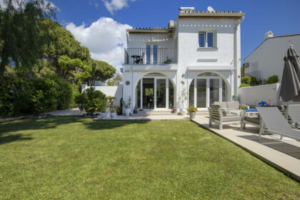 9ee63927d4ee2946ca167898e0362de1 - 28