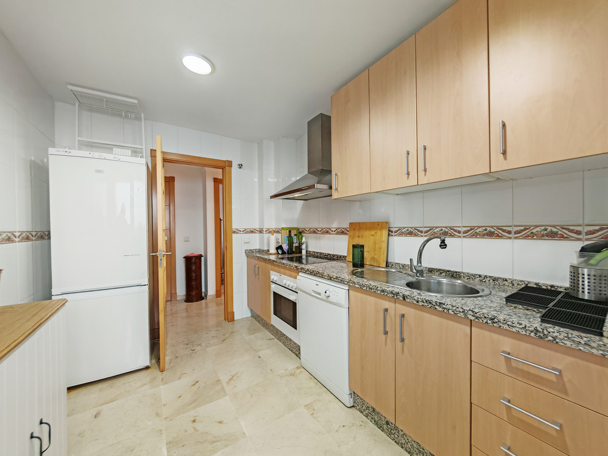 9eeff487154d97cefa2c85988f6b0b7e - 4