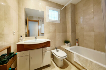 9eeff487154d97cefa2c85988f6b0b7e - 7