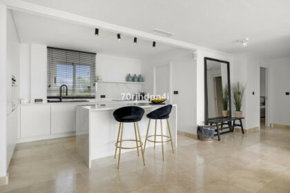 9f09d5ae5a3d41cd3156c410127bad4d - 10