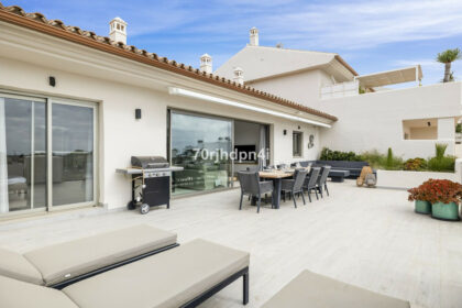 9f09d5ae5a3d41cd3156c410127bad4d - 31