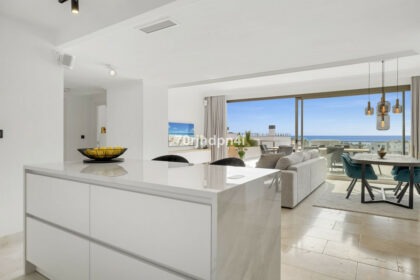 9f09d5ae5a3d41cd3156c410127bad4d - 4