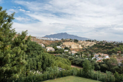 9f0e71b811500e016db10f7bed8e68fd - 35