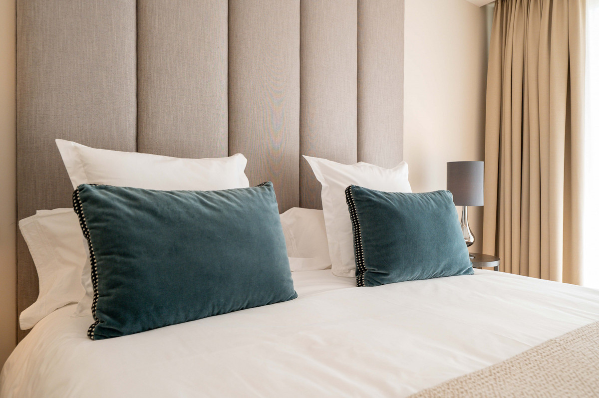 9f1460ee1af876e2e63bb5873046b056 - 24