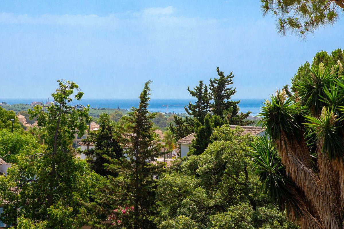 9f1460ee1af876e2e63bb5873046b056 - 28