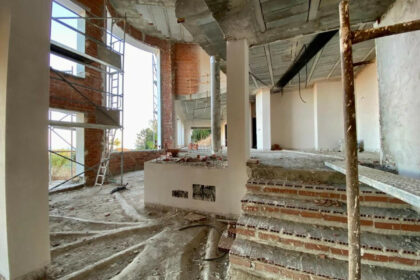 9f90ea8bd074854ba1acdf135a04fa2a - 12