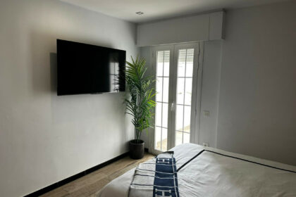 9fe50eea9f23758b41506fcf9afd70b8 - 28