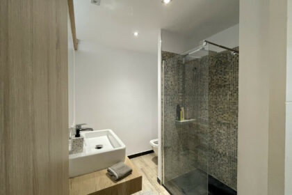 9fe50eea9f23758b41506fcf9afd70b8 - 34