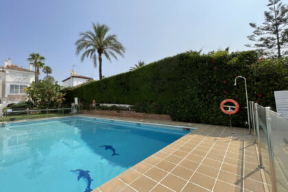 9fe50eea9f23758b41506fcf9afd70b8 - 41