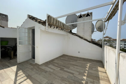 9fe50eea9f23758b41506fcf9afd70b8 - 44