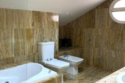 a15960596e562b634df4cdb03ba9b425 - 16