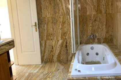 a15960596e562b634df4cdb03ba9b425 - 18