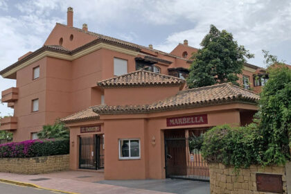 a15960596e562b634df4cdb03ba9b425 - 29