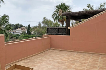 a15960596e562b634df4cdb03ba9b425 - 46