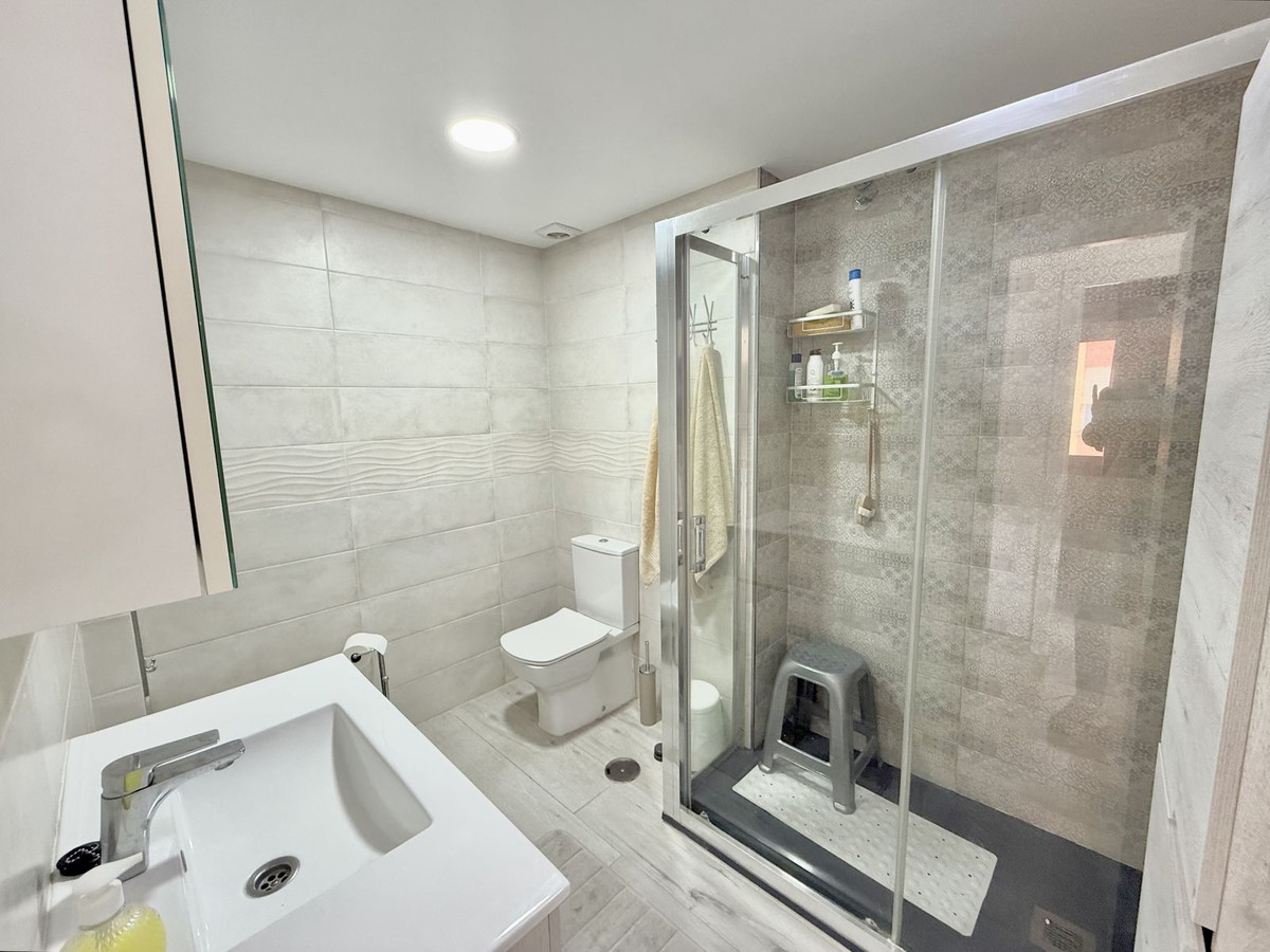 a1cc36ab62fb3700818b2ed703505723 - 13