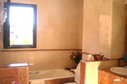 a1fda6fffaa5cc78d6d6ad04fe7d9302 - 17